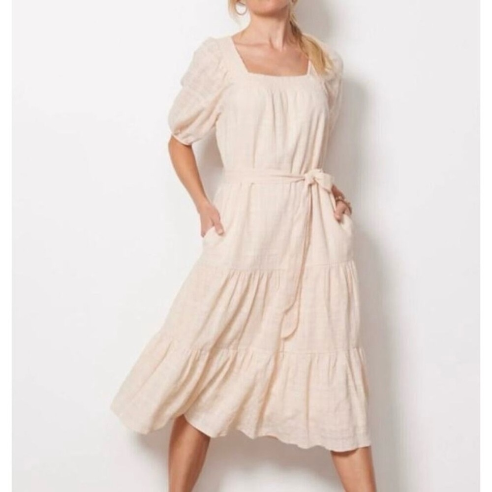 Evereve Carley Textured Tiered Square Neck Tie Waist Midi Dress Cream Large
